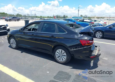 2019 Volkswagen Jetta 1.4T R-Line/1.4T S/1.4T Se z USA, uszkodzony, nr VIN 3VWC57BU5KM083543